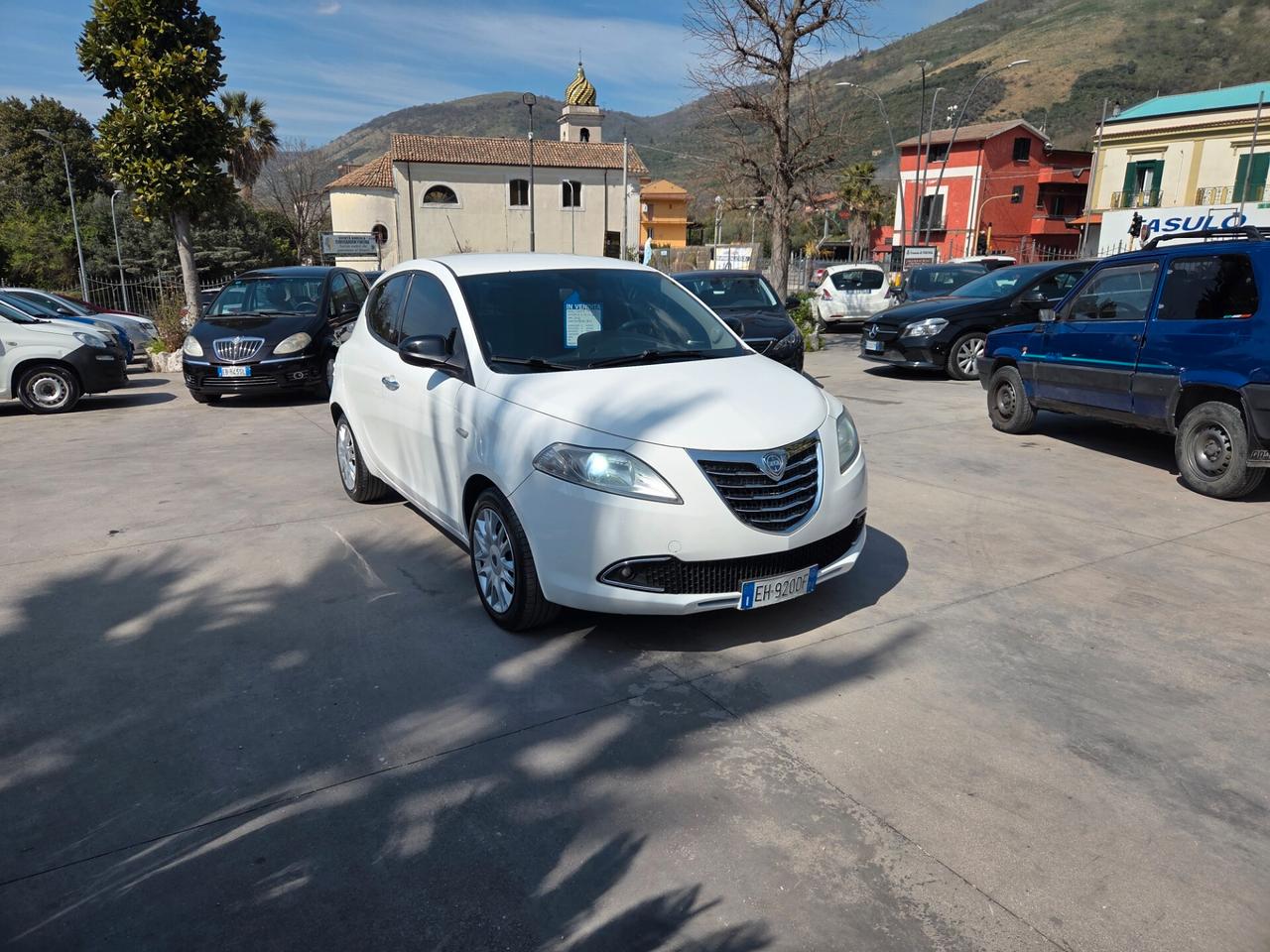 Lancia Ypsilon 1.2 69 CV 5 porte GPL Ecochic Silver