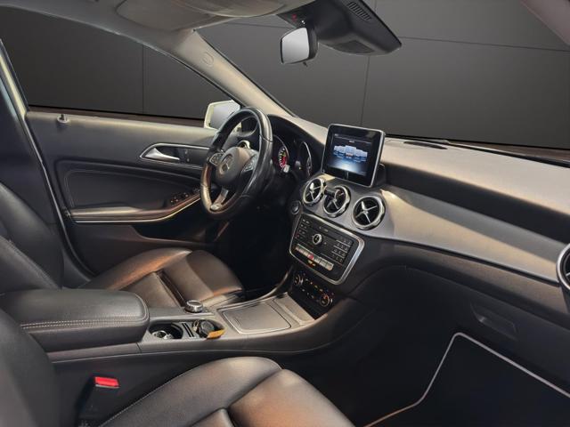 MERCEDES-BENZ GLA 180 Sport