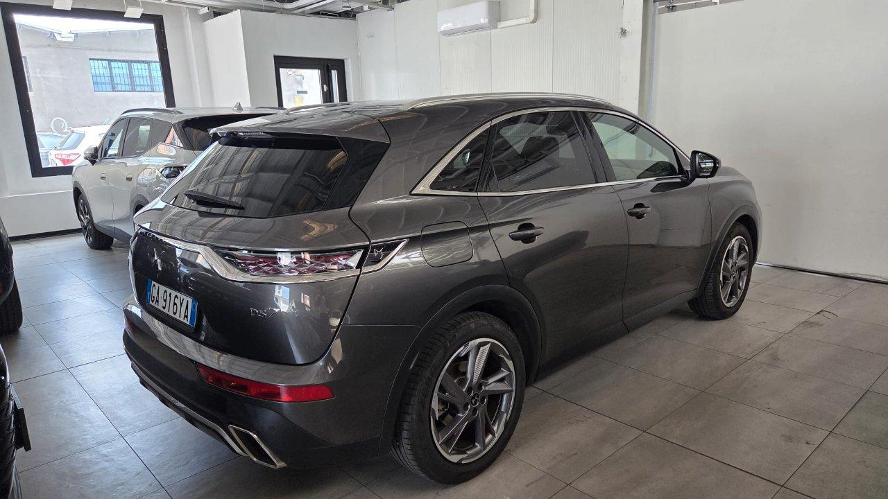 DS Automobiles 7 Ibrida Plug-in