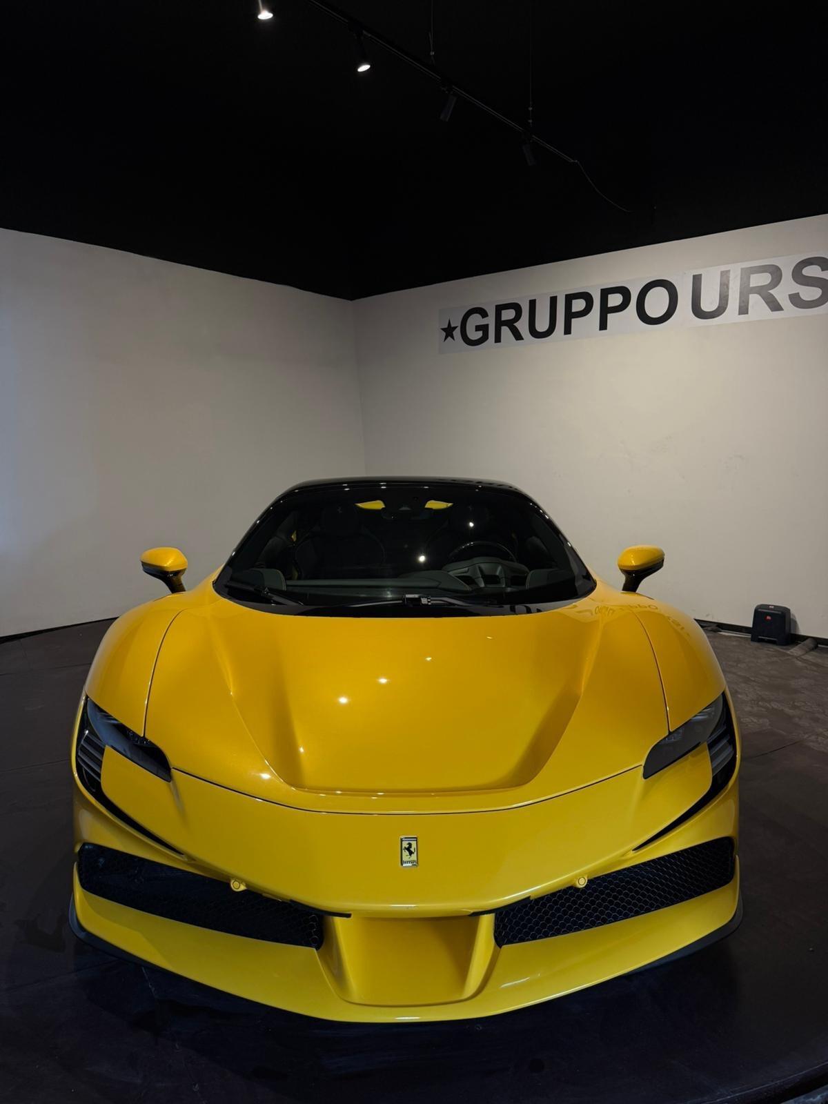 Ferrari SF90 Spider 1000cv
