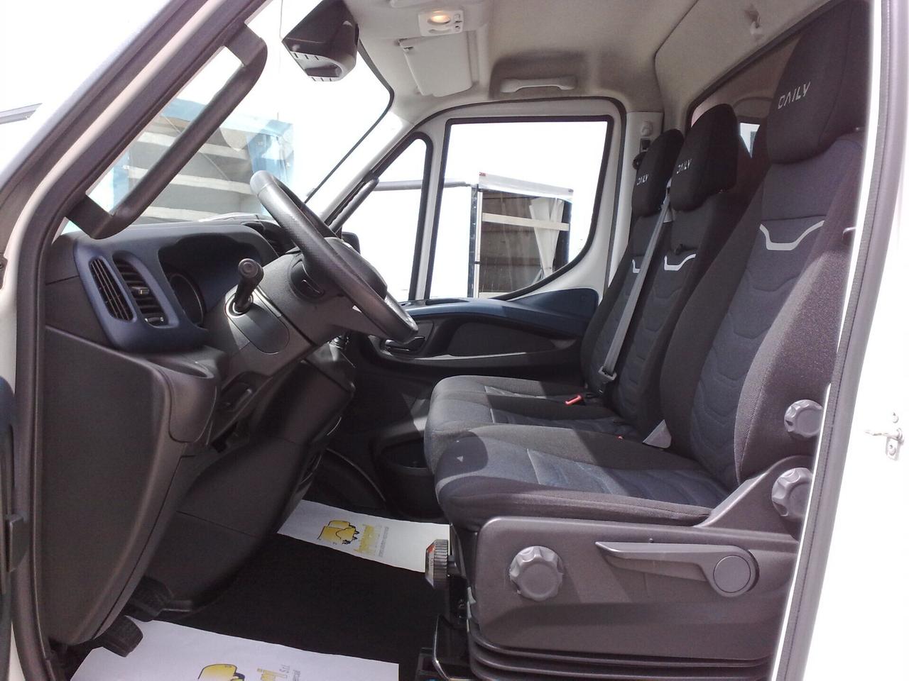 Iveco Daily 35s14 2.3hpt CENTINATO - 2020