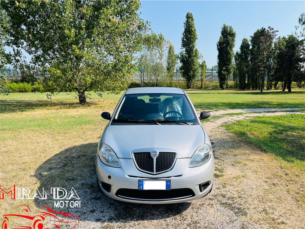 Lancia Ypsilon 1.2 Argento