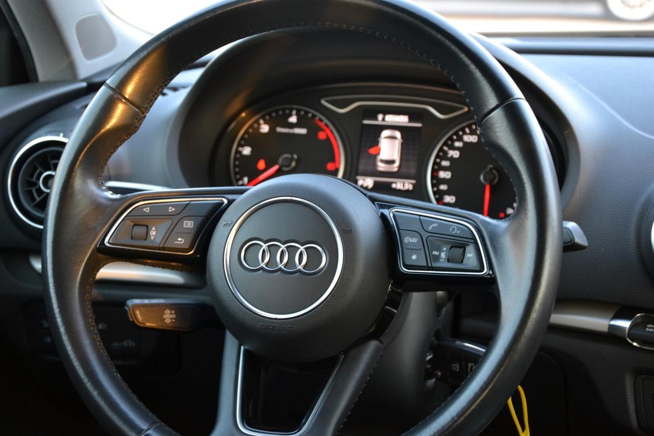 AUDI A3 2.0 TDI S-Tronic Business SB '18