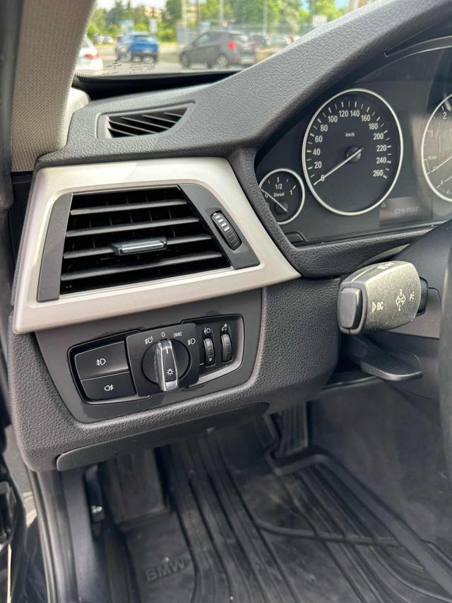 BMW 318 d Touring Business Advantage