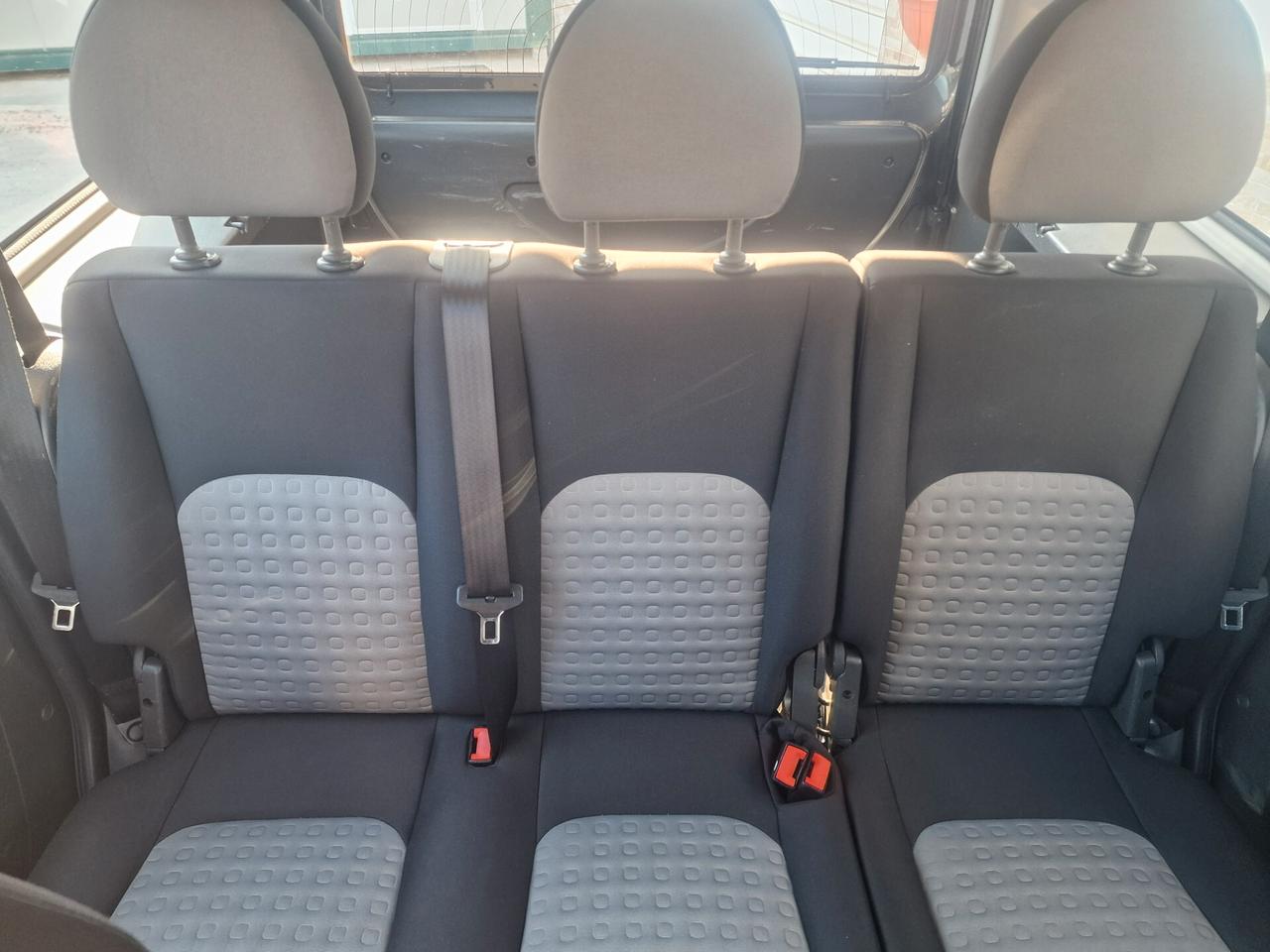 Fiat Doblo 1.3 MTJ 84CV Gen2010