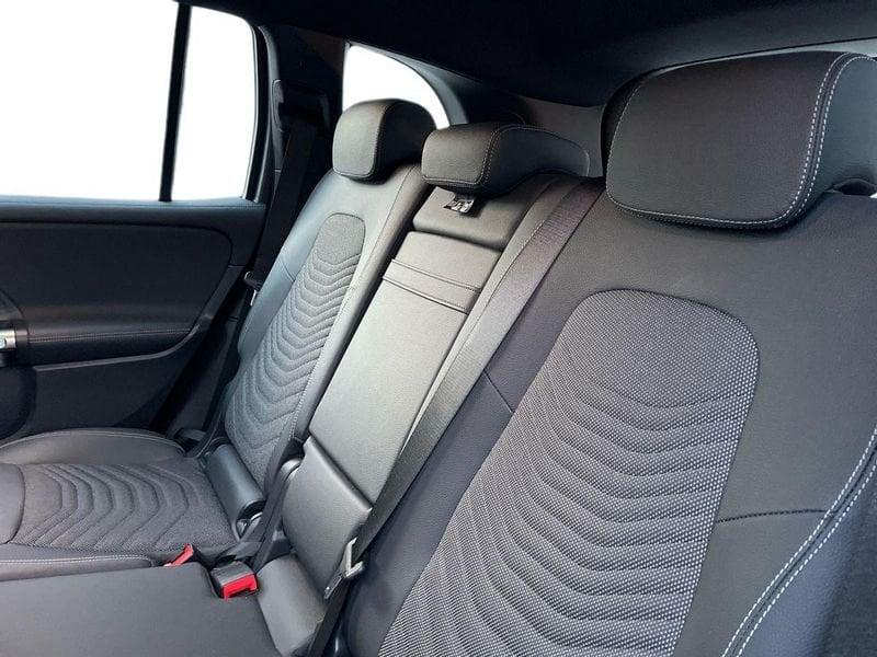 Mercedes-Benz EQB 300 Progressive Advanced 4matic