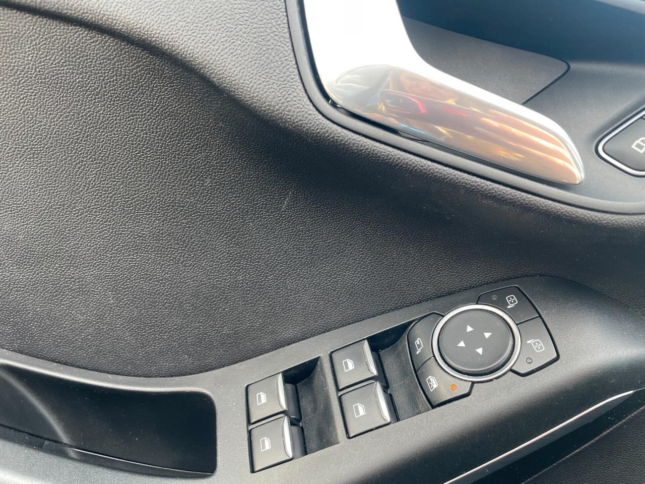 Ford Fiesta 5p 1.0 ecoboost Titanium AUTOMATICA