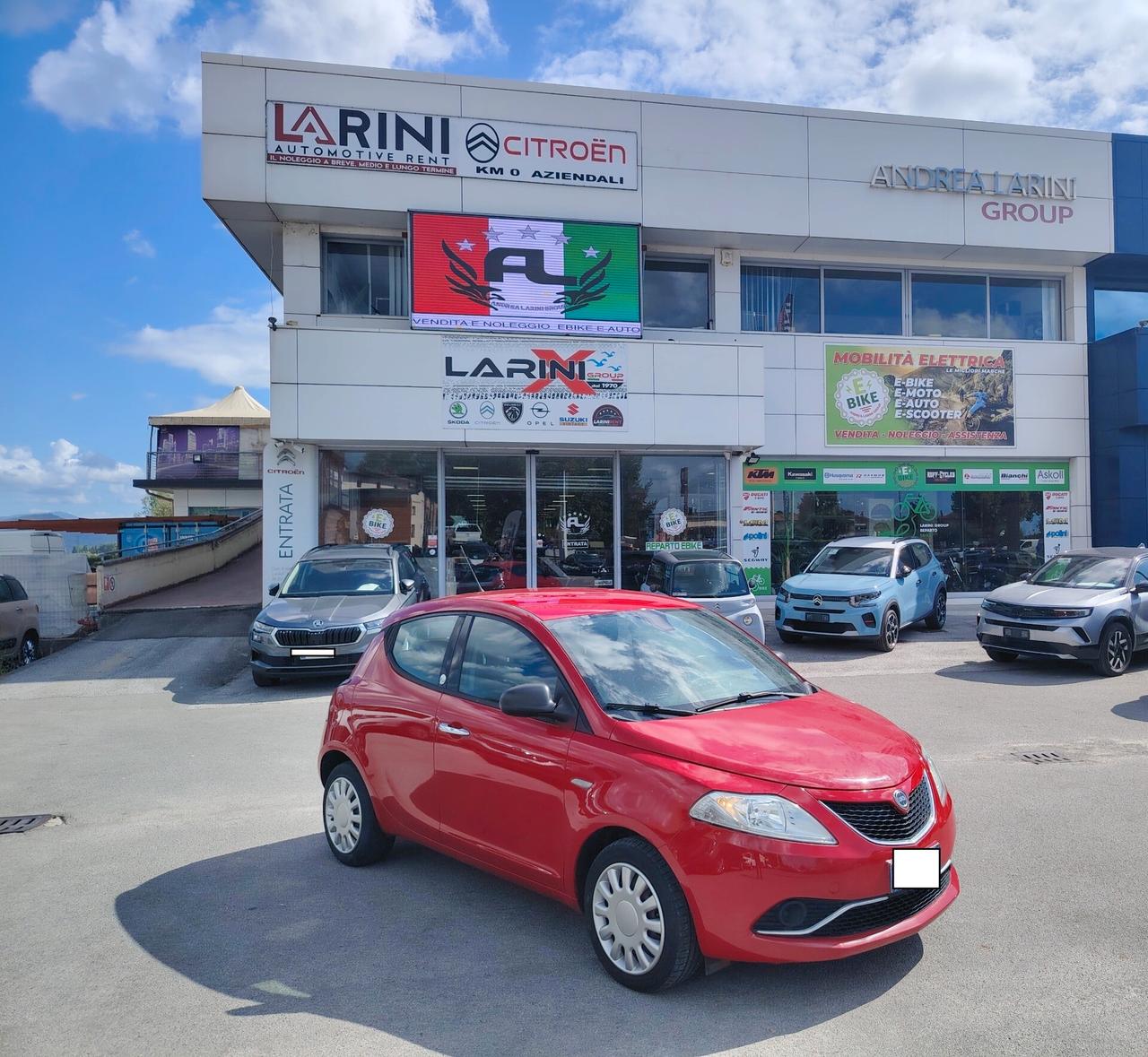 Lancia Ypsilon 1.2 69 CV GPL Ecochic Gold NEO PATENTATI !