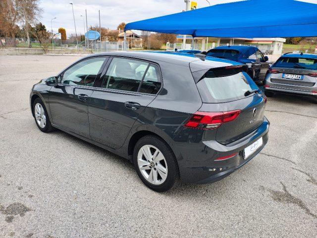 VOLKSWAGEN Golf 1.5 TGI DSG Life