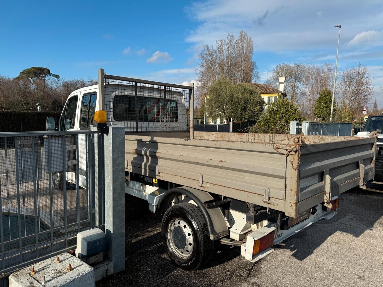 Renault Master 2.5dci Doppia Cabina 7 posti Cassone Ribaltabile Trilaterale NO IVA
