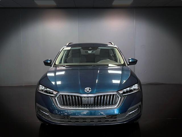 SKODA Octavia 2.0 TDI EVO SCR Wagon Executive