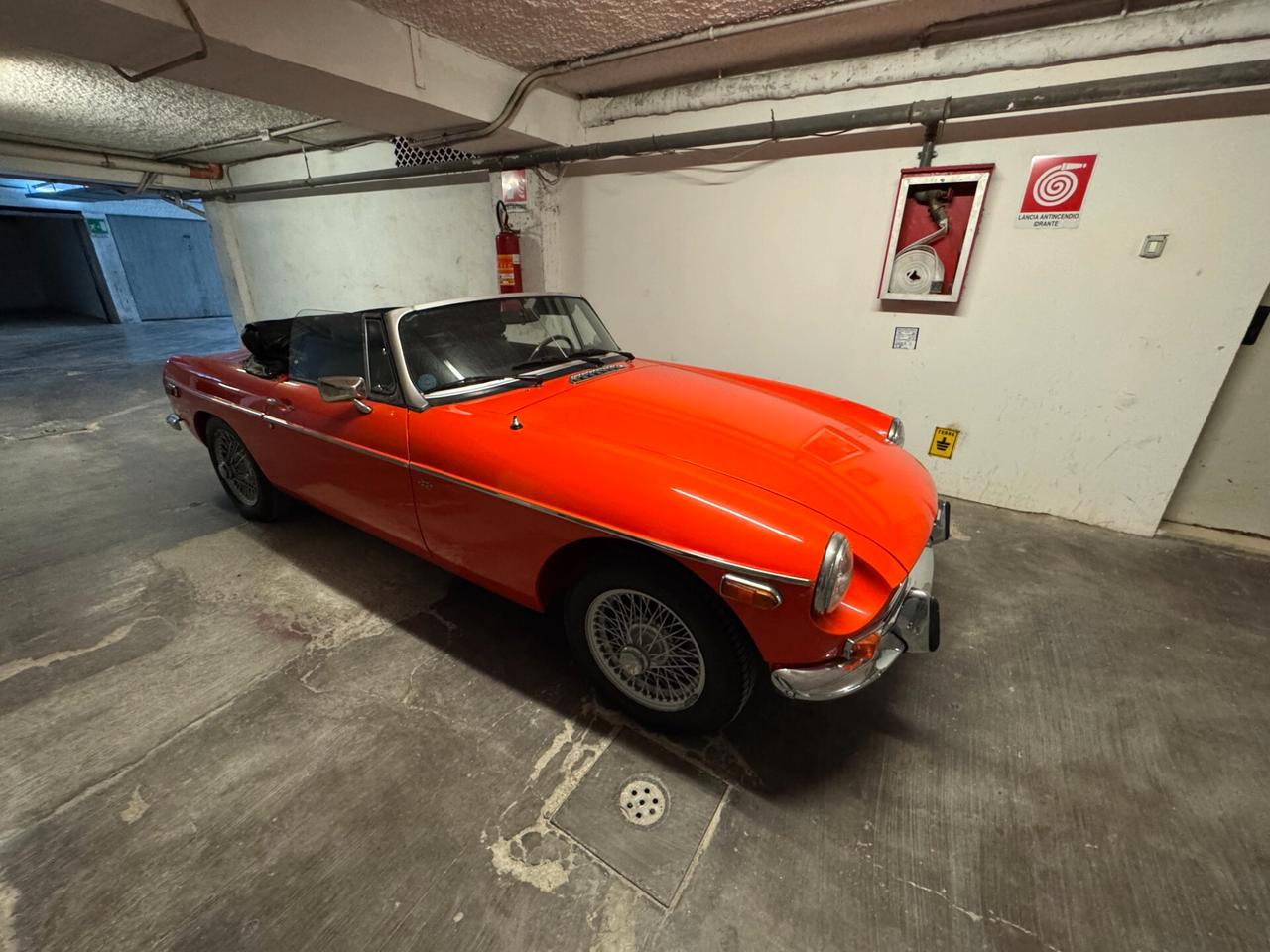 Mg MGB - 1973 versione Americana Targa Italiana . Iscritta ASI Oro