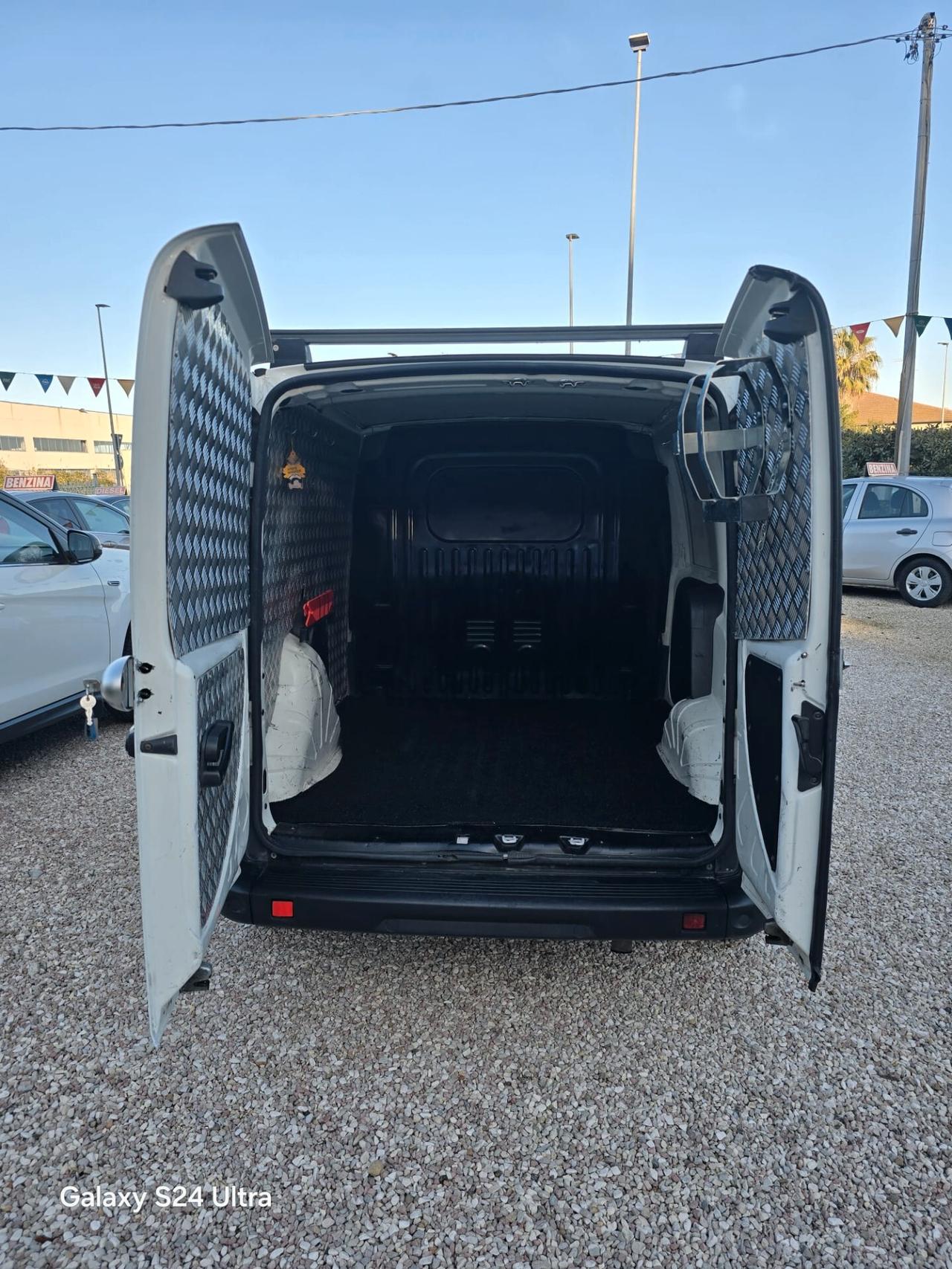 Fiat Fiorino 1.3 MJT 80cv 2018 garanzia