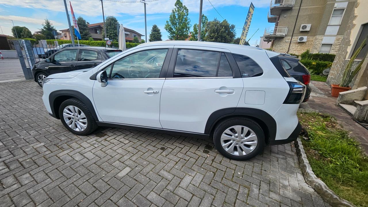 Suzuki S-Cross 1.4 Hybrid Top