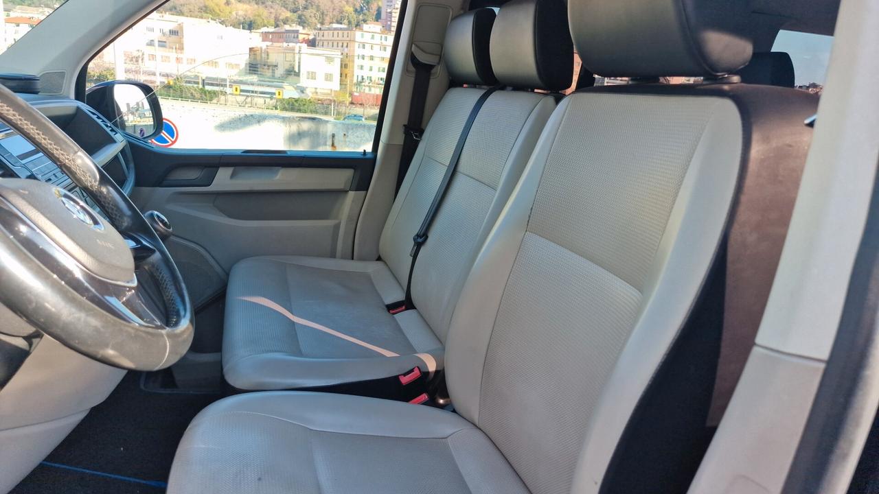 Volkswagen Caravelle 2.0 TDI 102CV PC Trendline