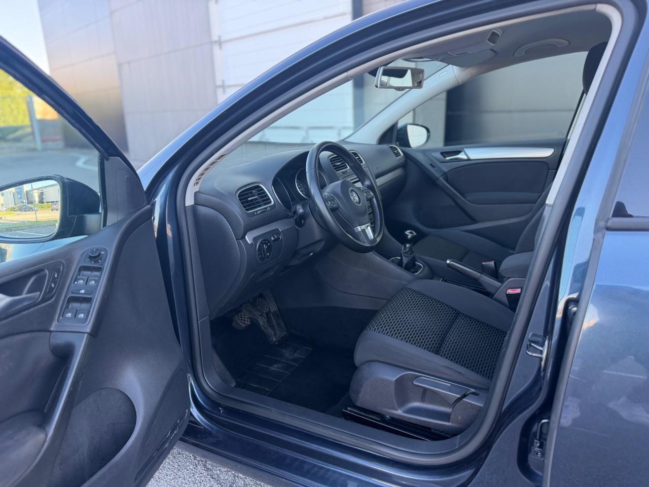 Volkswagen Golf Business 1.6 TDI 5p. 4MOTION Comfortline BlueMot. Tech.