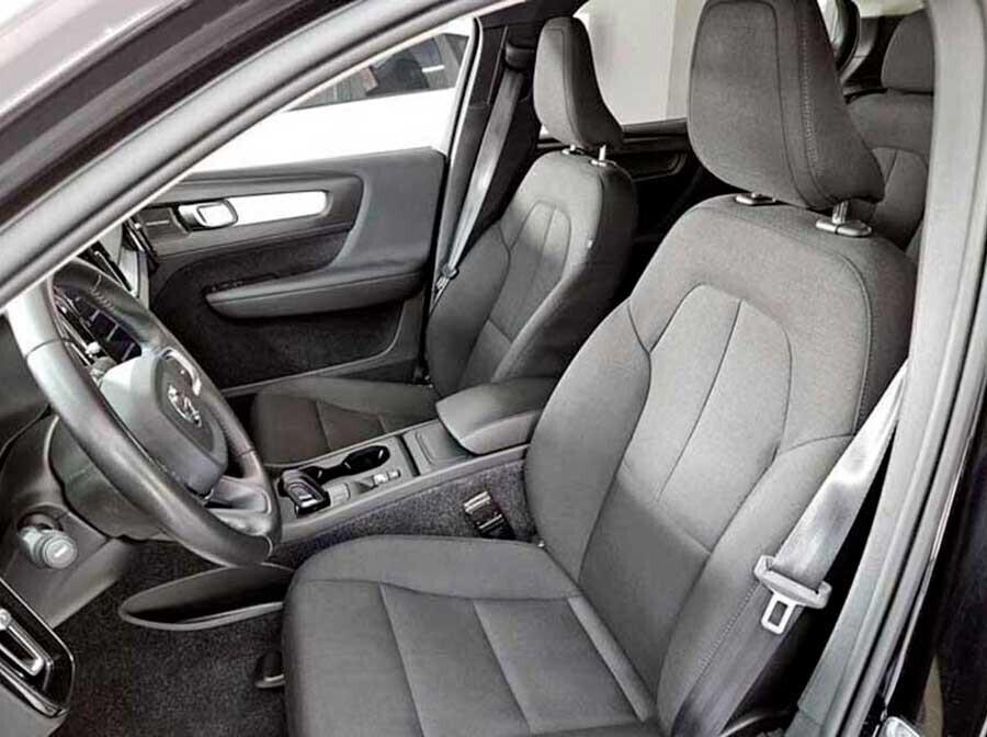 Volvo XC40 D4 AWD Geartronic Momentum