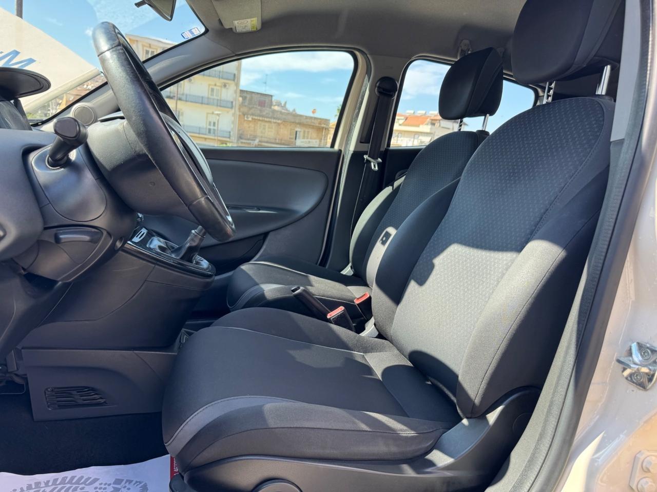 LANCIA YPSILON 1.3 MJT II 95 CV GOLD NEO PATENTATI