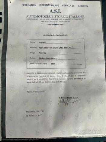 Jaguar XJ 4.0