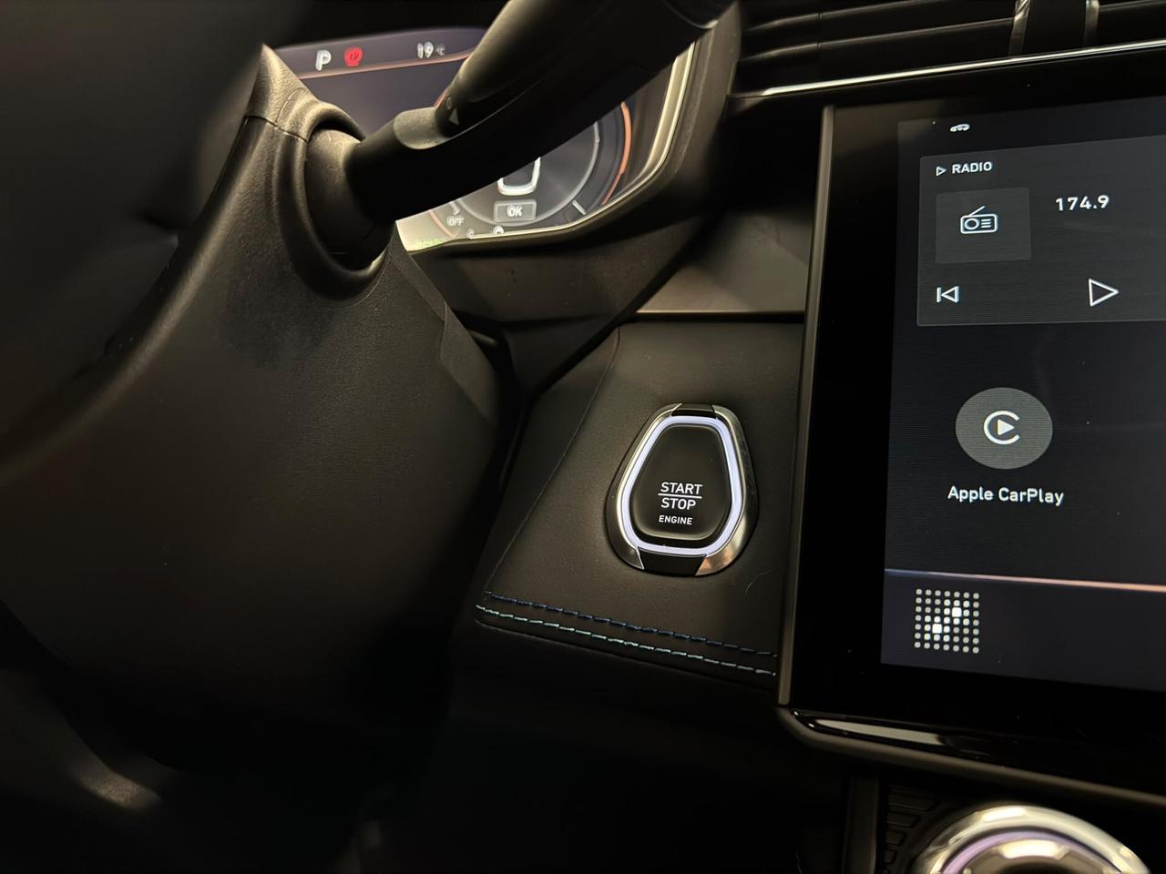 Lynk&co 01 PHEV