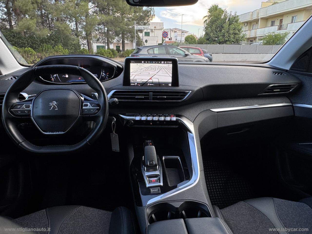 PEUGEOT 3008 BlueHDi 130 S&S EAT8 Allure