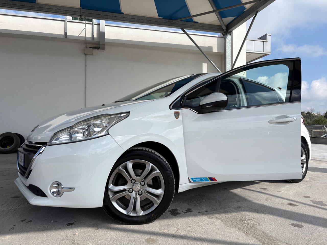 Peugeot 208 BlueHDi 120 5p Allure TETTO PANORAMICO