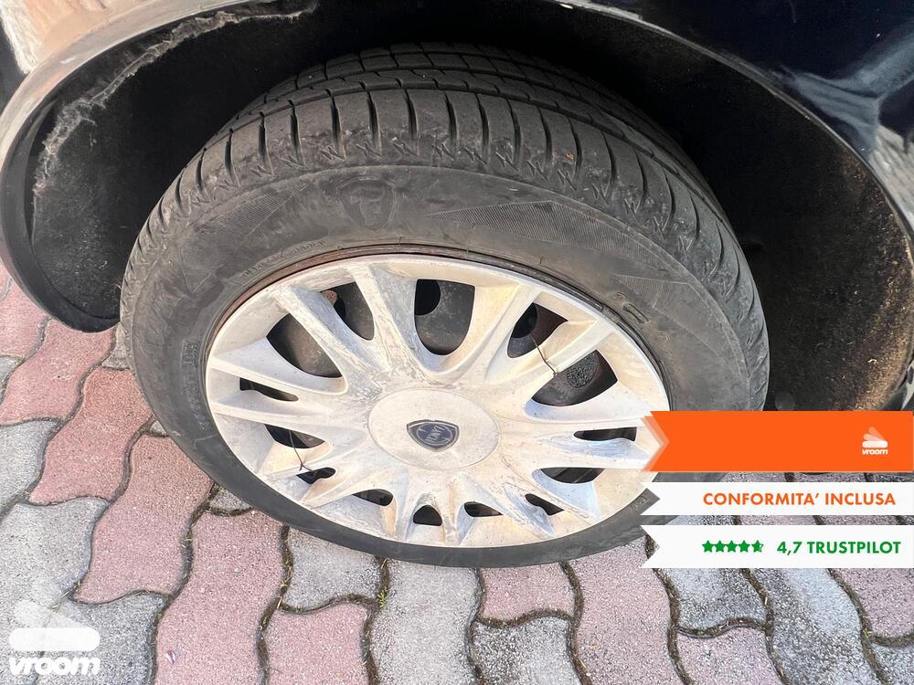 LANCIA Ypsilon 1.2 69 CV Diva