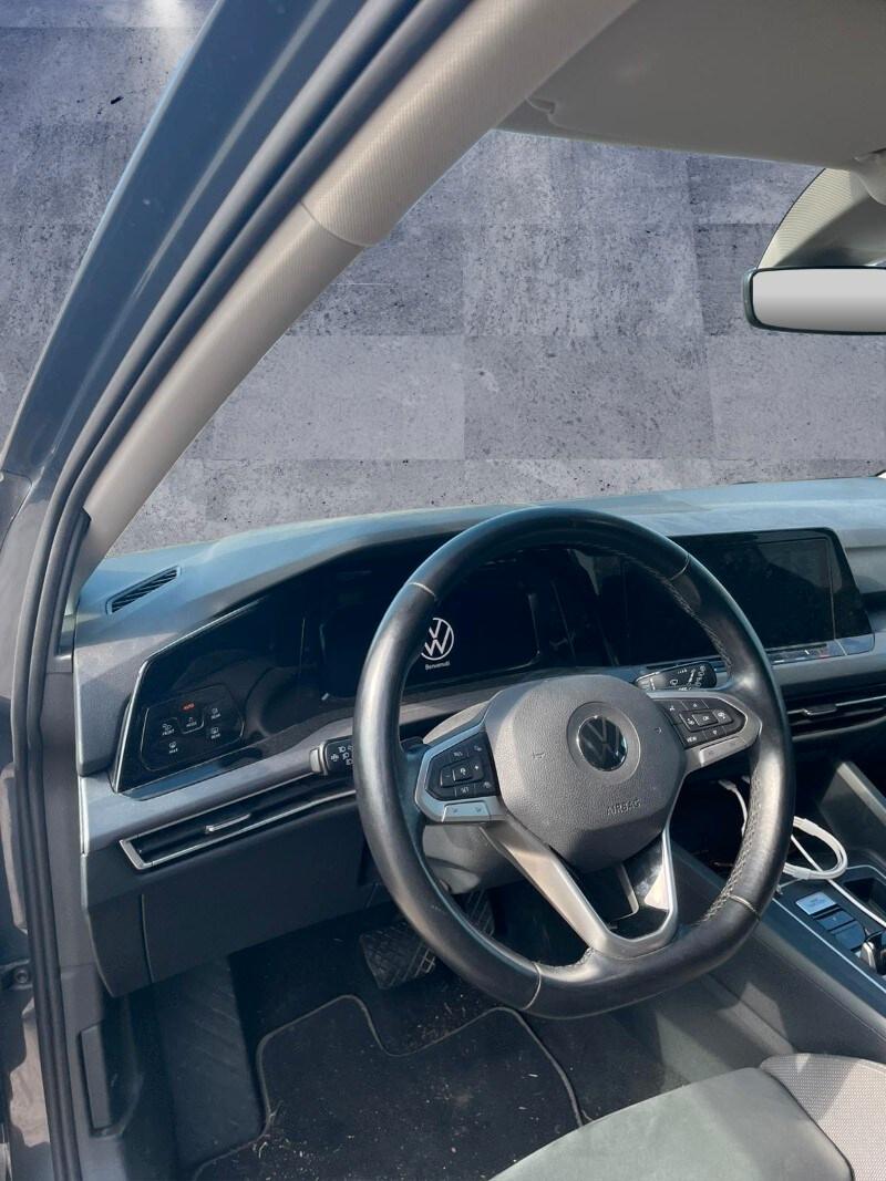 VOLKSWAGEN Golf 8ª serie Golf 1.5 eTSI 130 CV ...
