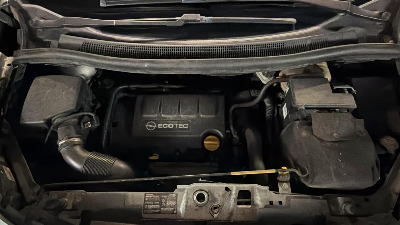 OPEL MERIVA DEL 2011 BENZINA 140 CV 100.000 KM