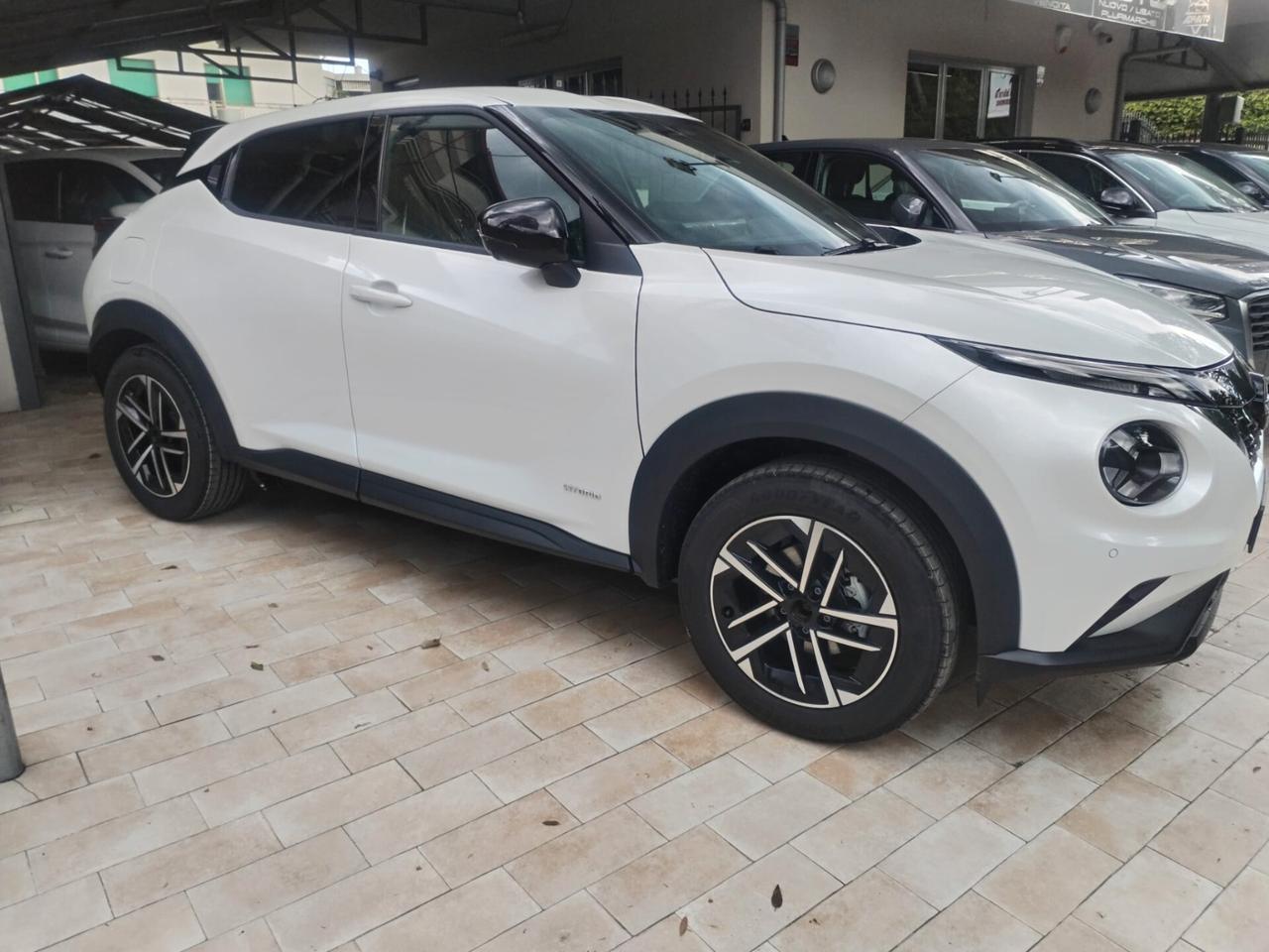Nissan Juke 1.6 HEV Acenta