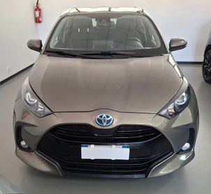 Toyota Yaris 1.5 full Hybrid 5 porte