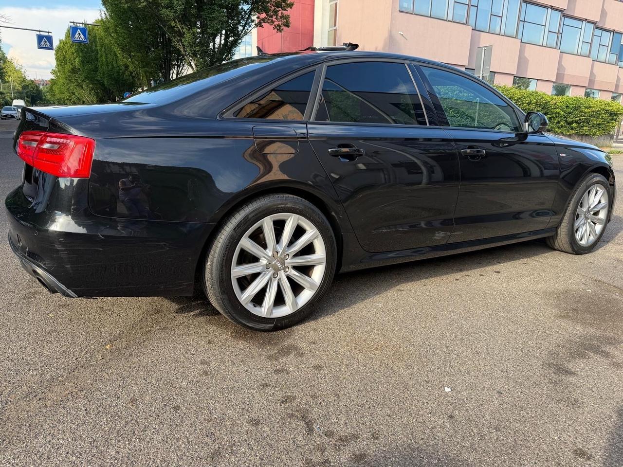 Audi A6 2.8 FSI quattro S tronic Business plus