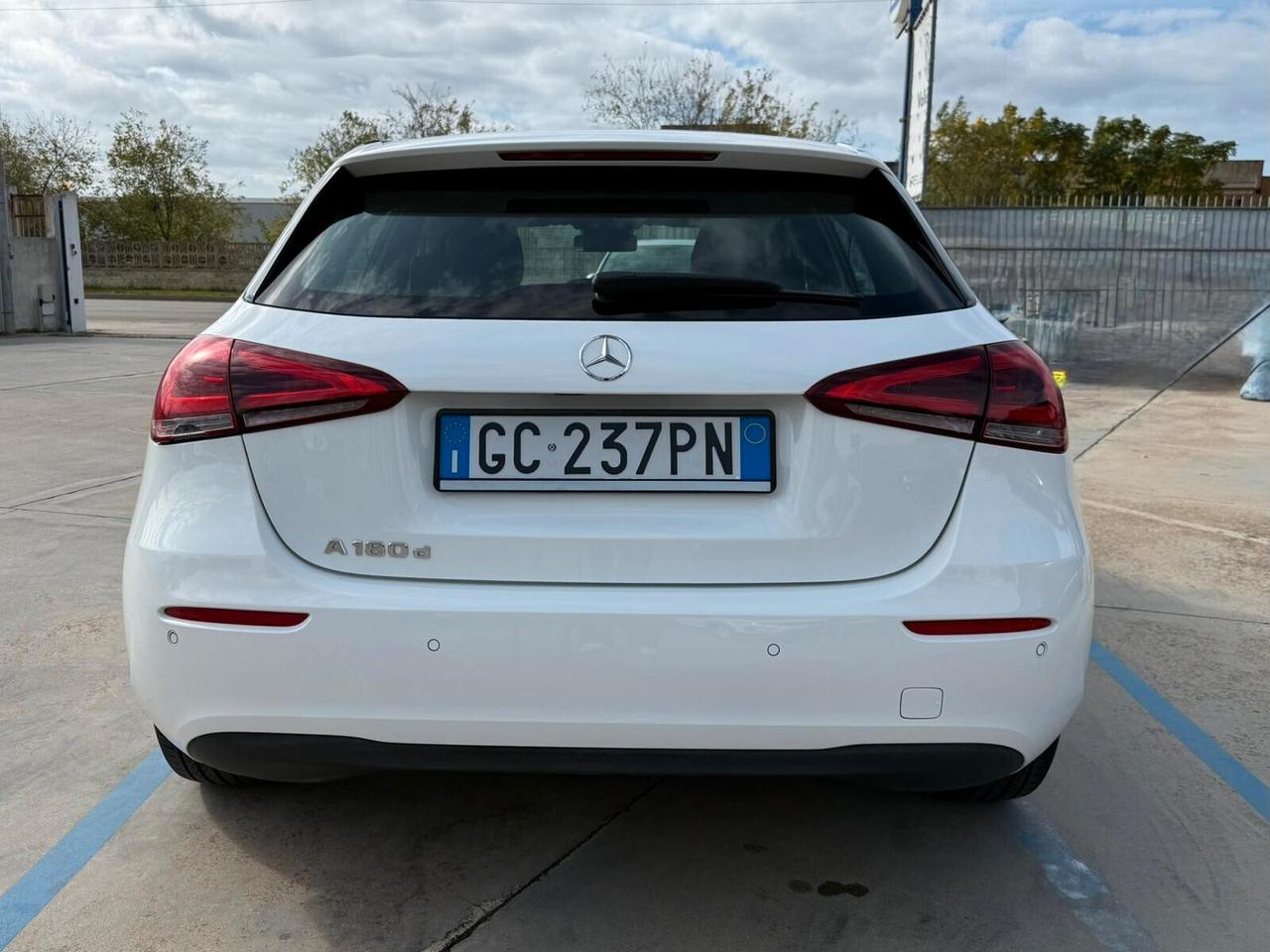 MERCEDES CLASSE A 180 D AUTOMATIC BUSINESS EXTRA