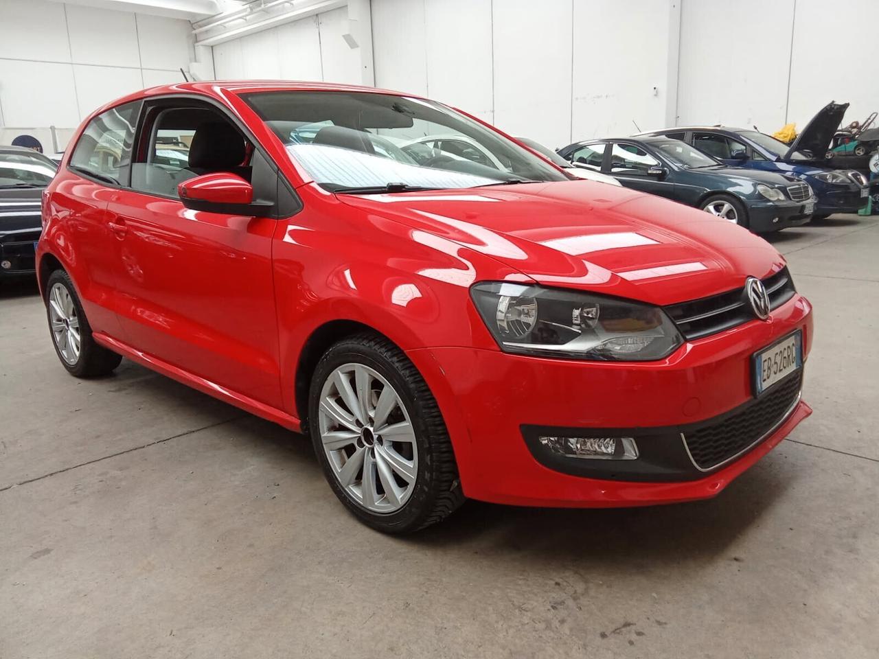 Volkswagen Polo 1.4 bz // 3 porte Highline/NEOPATENTATI