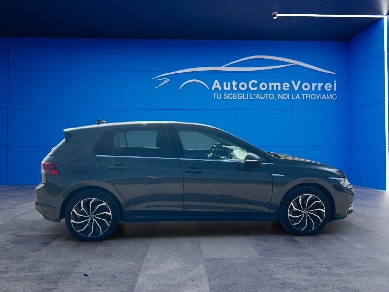 VOLKSWAGEN Golf 8ª serie Golf 1.5 eTSI 130 CV ...