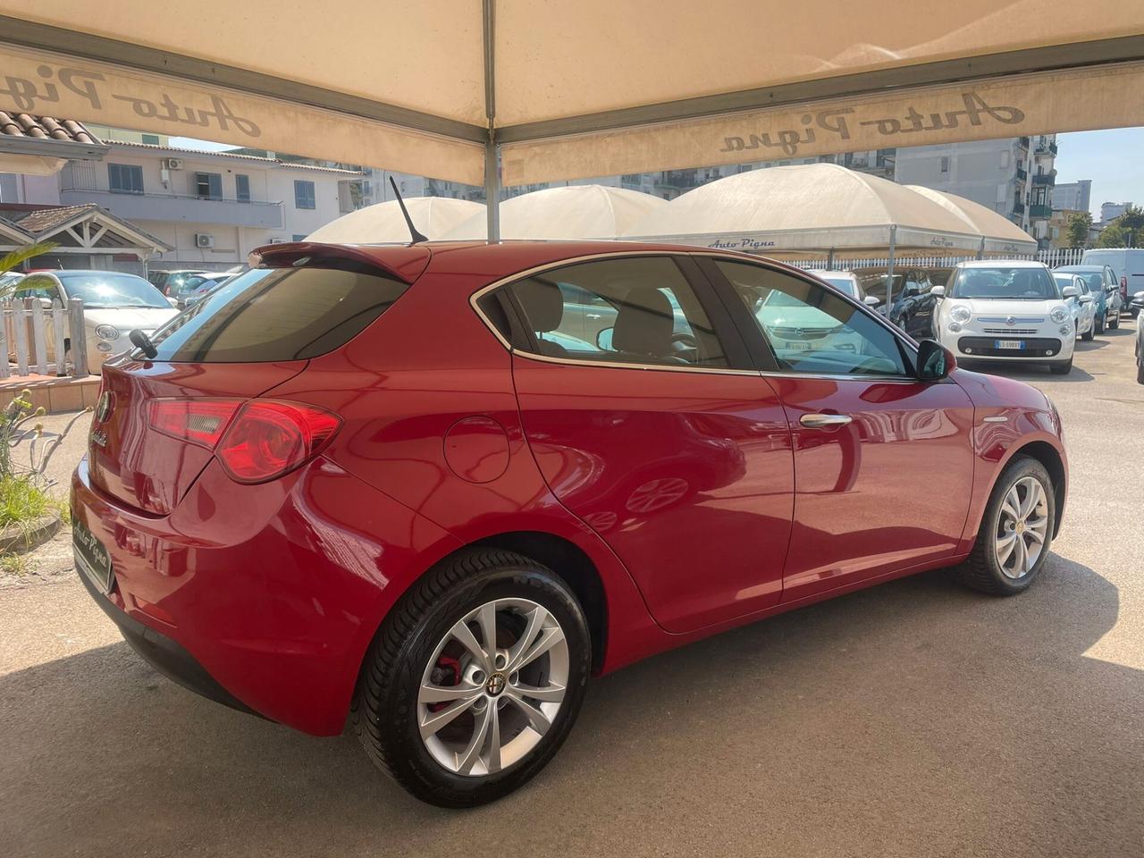 Alfa Romeo Giulietta 1.6 JTDm-2 105 CV Exclusive