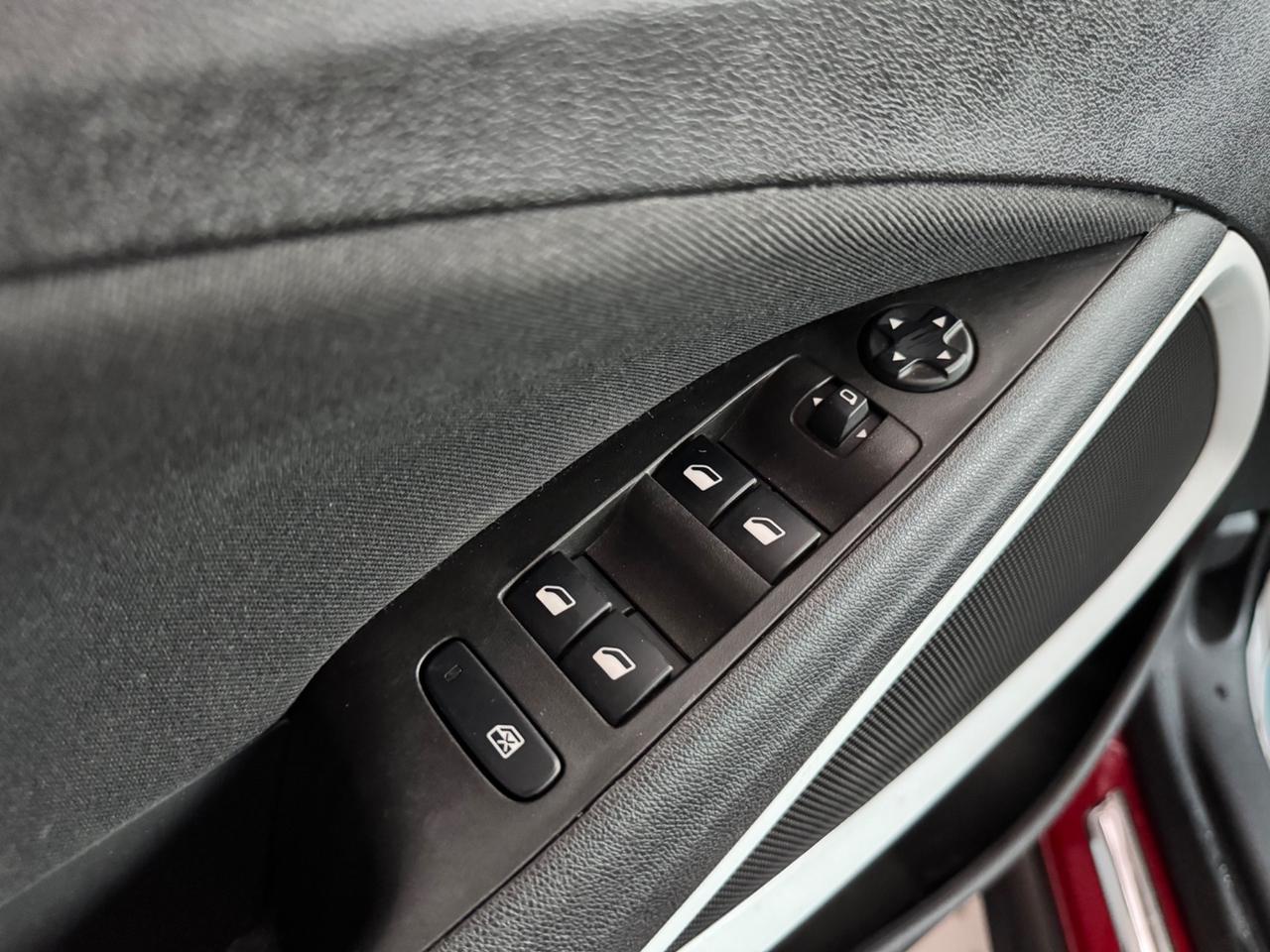 Opel Crossland X 1.2 Turbo 110CV Ultimate C.D FATTA