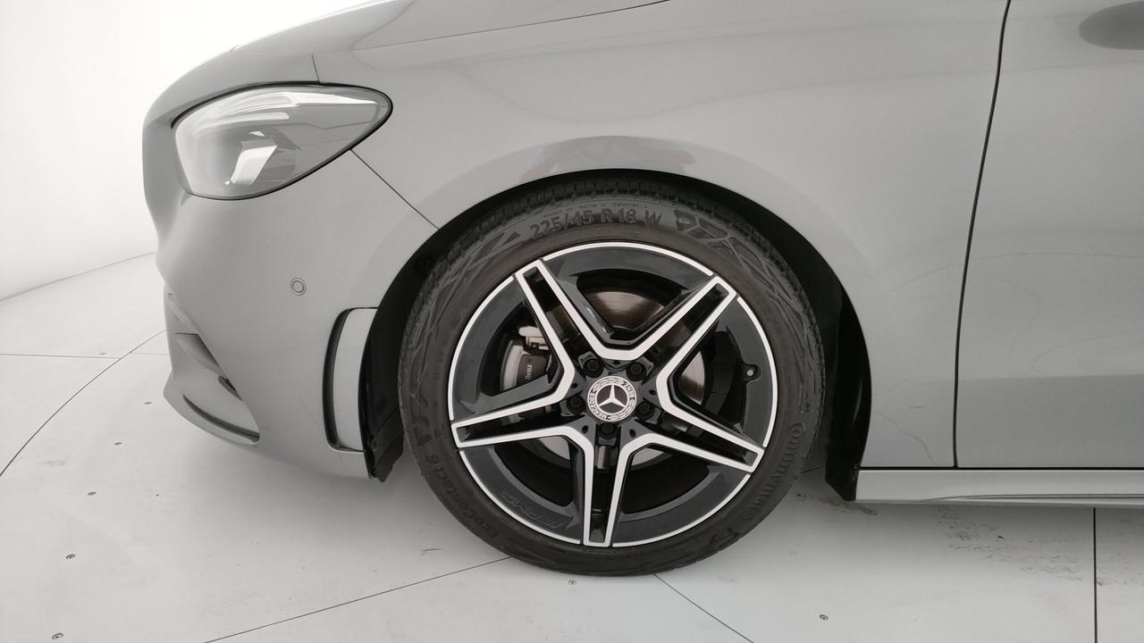 Mercedes-Benz B 180 d Premium auto