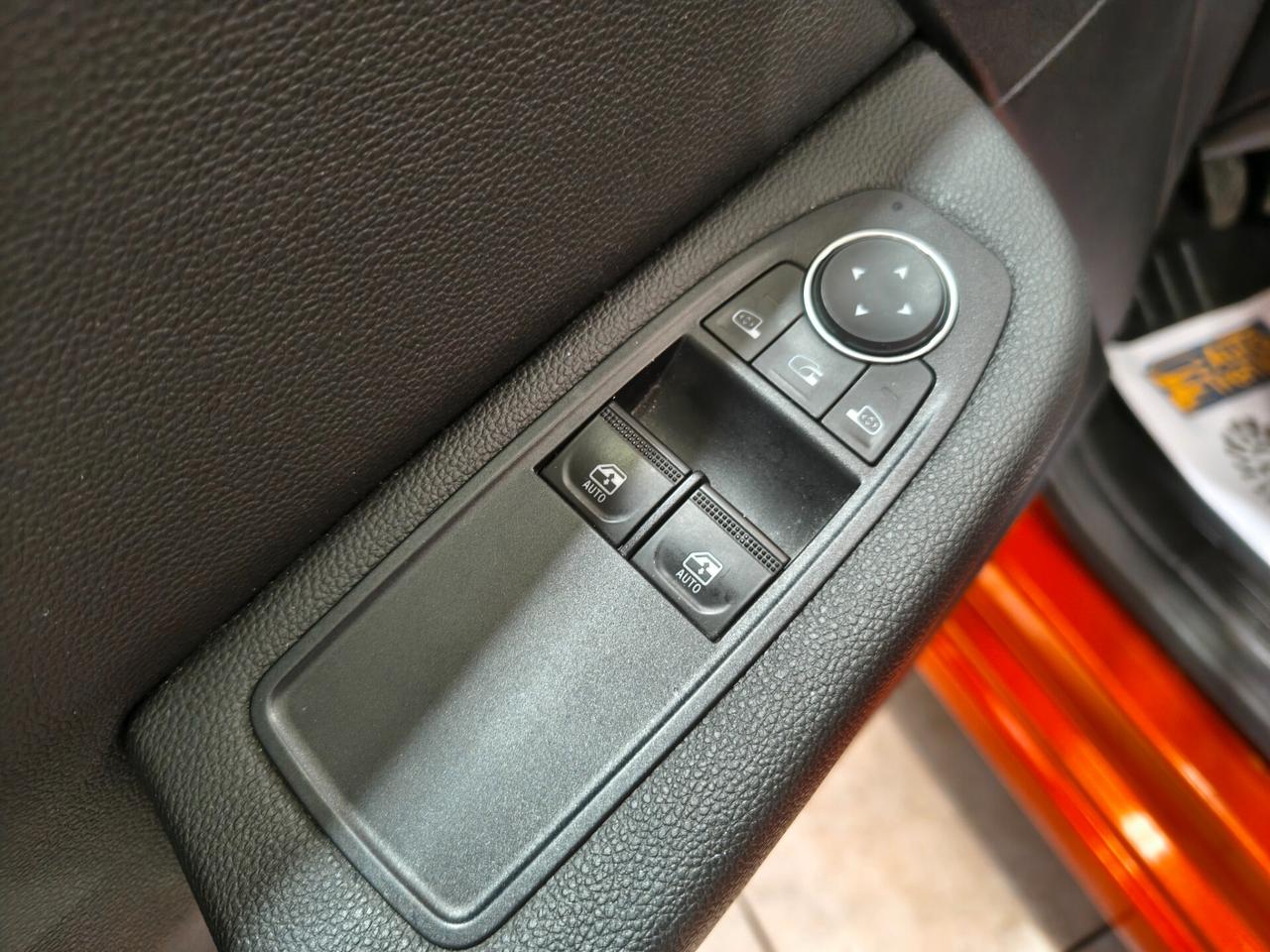 Renault Clio TCe 100 CV 5 porte Edition One 66.000 km