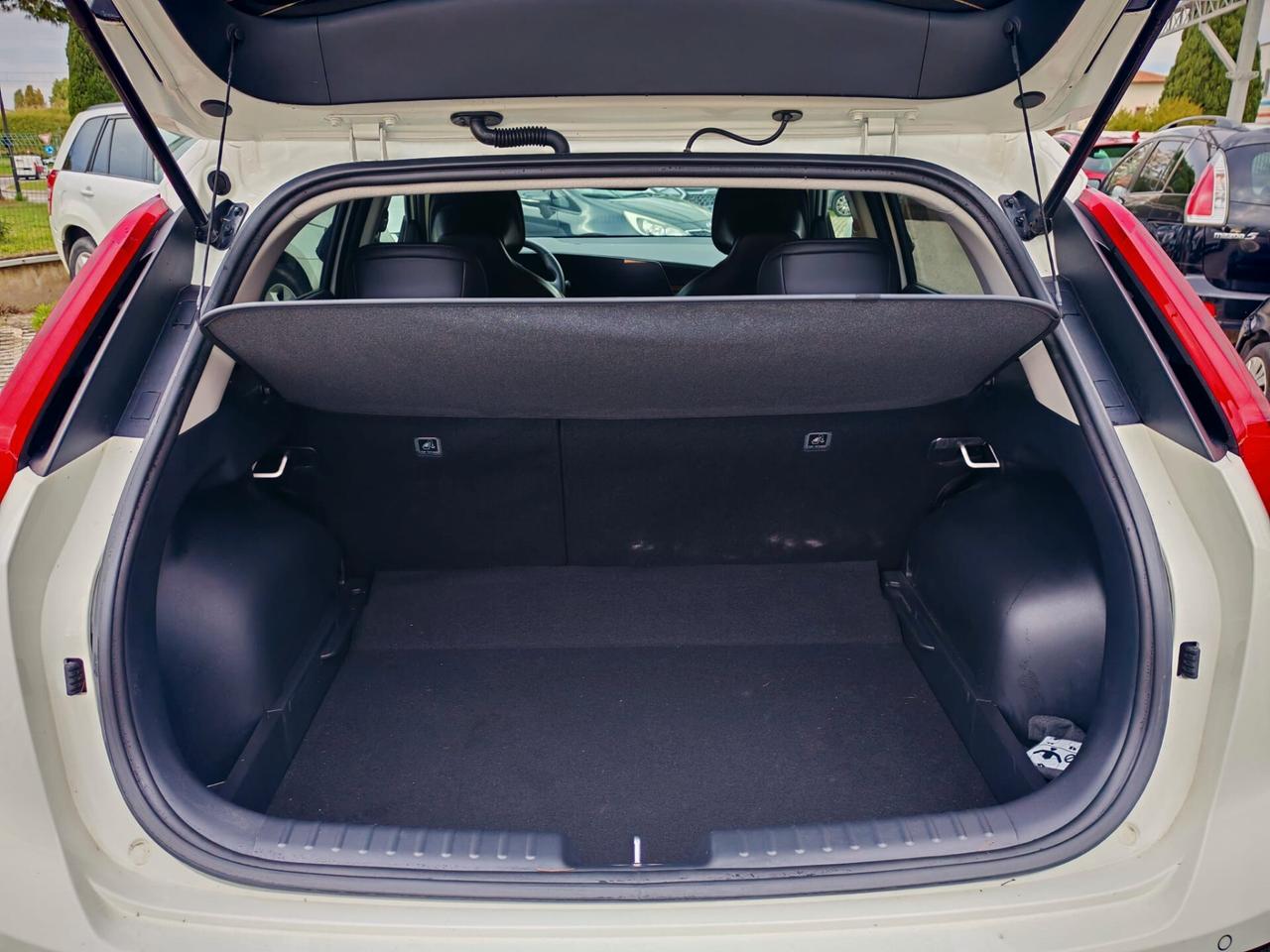 Kia Niro 1.6 GDi DCT HEV Style