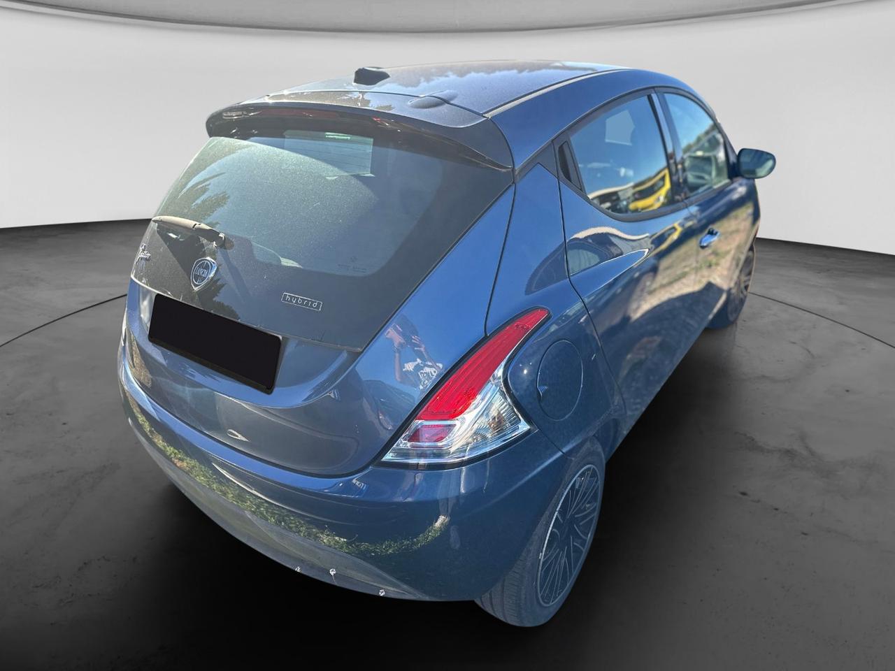 LANCIA Ypsilon III 2021 - Ypsilon 1.0 firefly hybrid Silver s&s 70cv 5p.ti