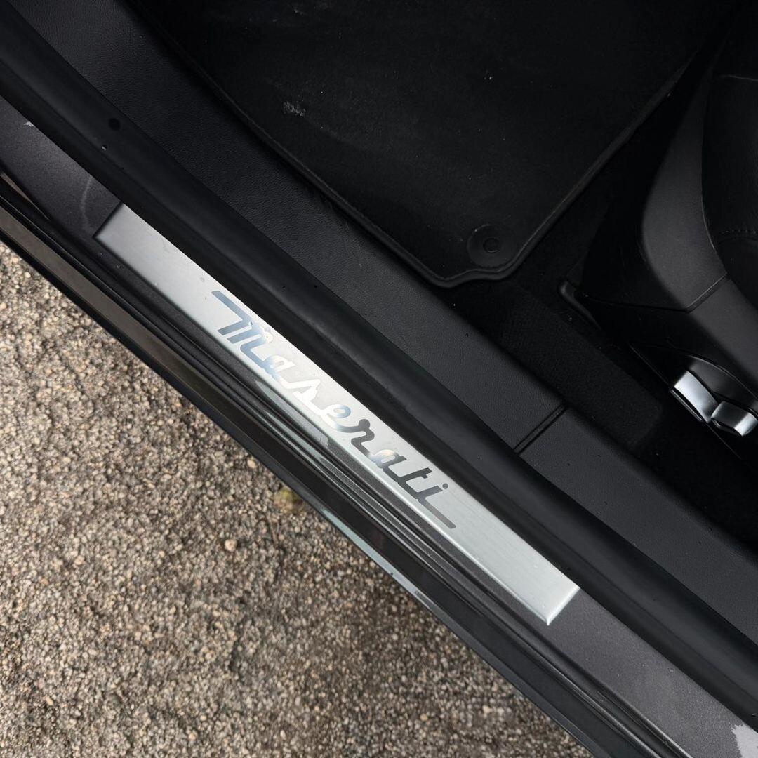 Maserati Ghibli 330 CV MHEV GT