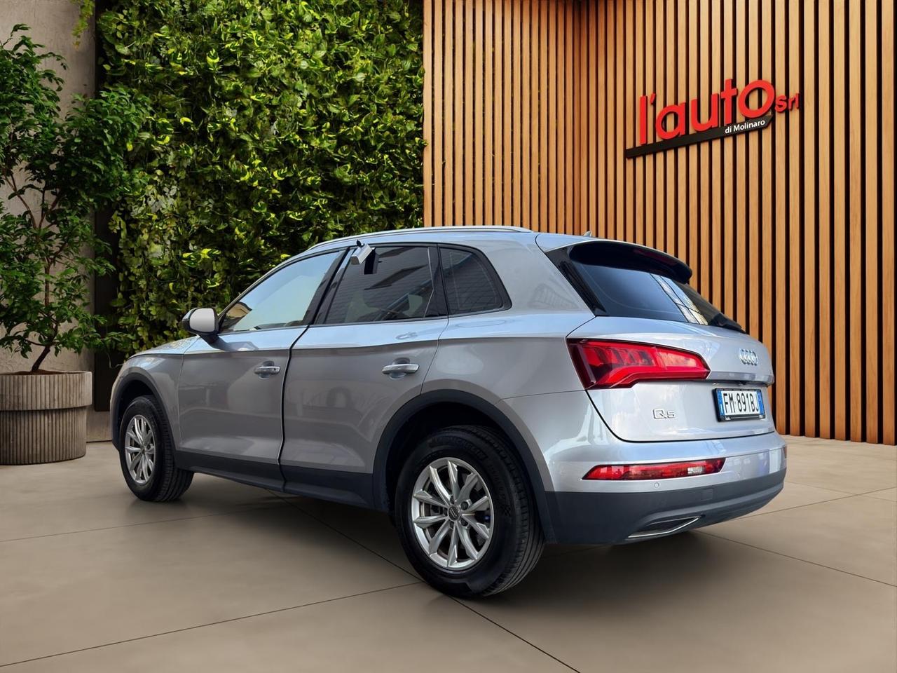 Audi Q5 2.0 TDI 190 CV quattro S tronic Business Sport