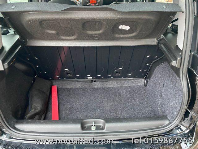 FIAT Panda 1.0 FireFly S&S Hybrid City Cross NEOPATENTATO