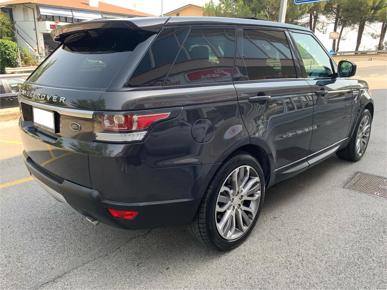 Land Rover Range Sport 3.0 TDV6 HSE