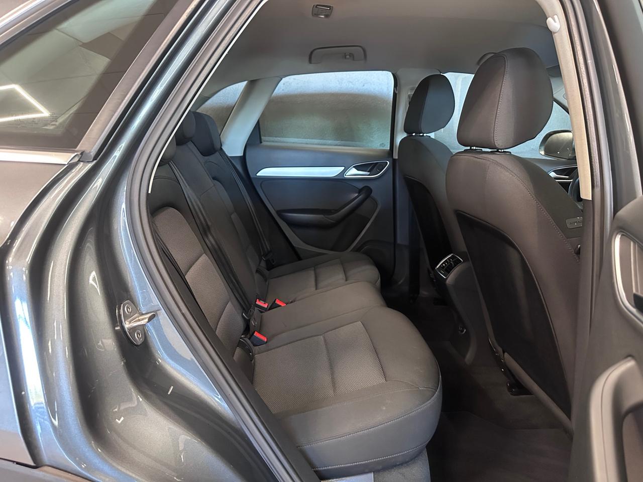 Audi Q3 2.0 tdi Design 150cv