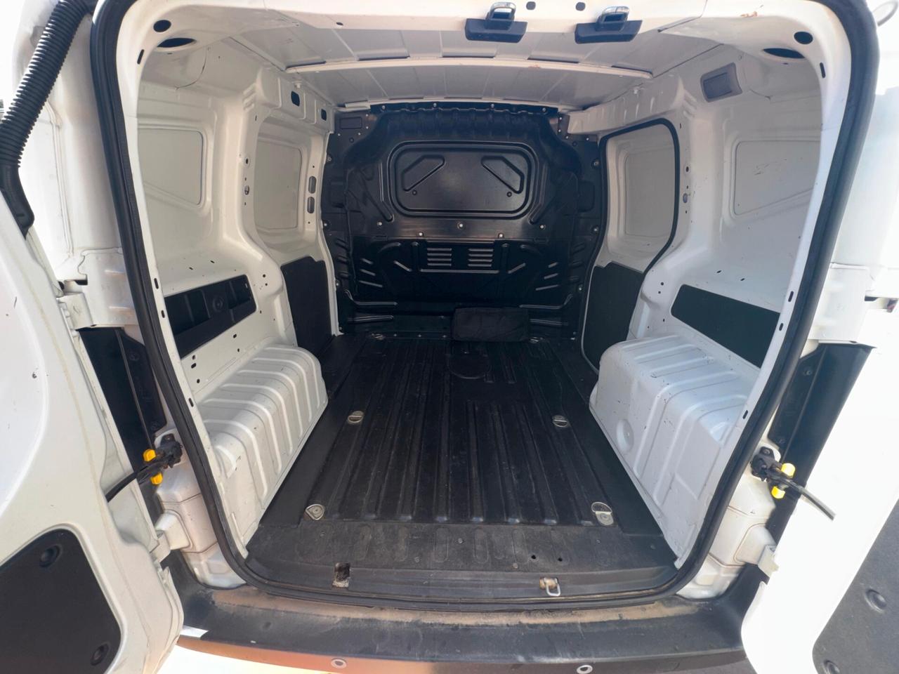 Fiat Fiorino 1.3 MJT 95CV Cargo