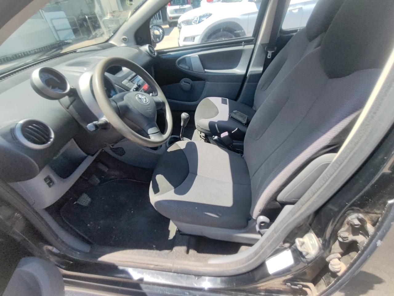 Toyota Aygo 1.0 12V VVT-i 5 porte