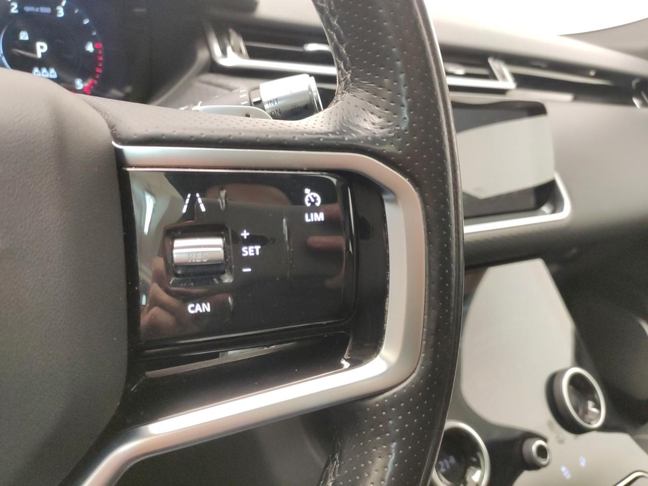 Land Rover Range Velar 3.0D l6 300 CV R-Dynamic HSE