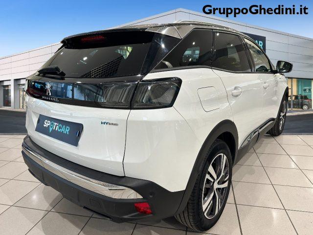 PEUGEOT 3008 Hybrid 225 e-EAT8 Allure Pack